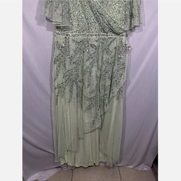 NWT $498 Mac Duggal [ 18 ]‎ Sequined Butterfly Sleeve High Low Gown Sage Greeen - Picture 5 of 14
